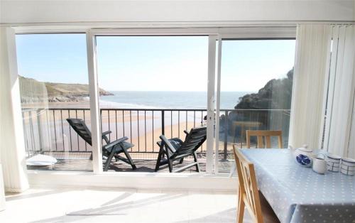 Bishopston Casa | 9 306B Redcliffe Apartments, Caswell Bay