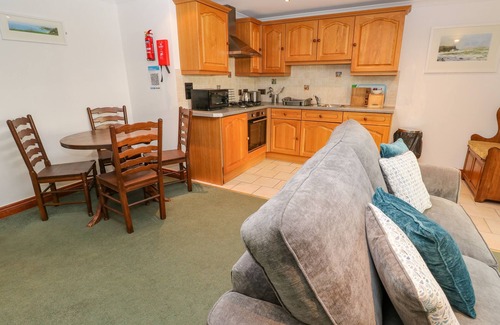 Newquay Cabaña | 9 Beachcombers Apartments
