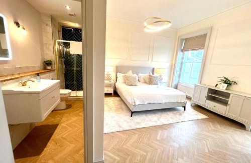 Auchterarder Casa | 9 Bedroom all Ensuite- Exclusive Use