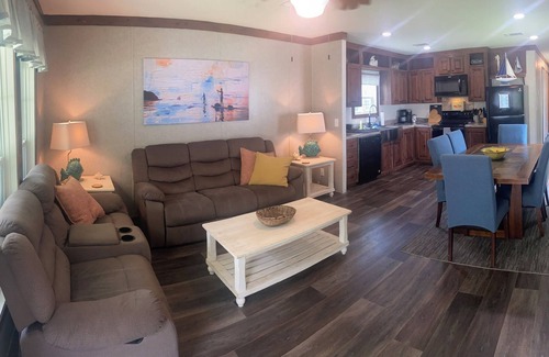 Dunnellon Casa | 9-Guest+River Access+Dogs+powerisOn!