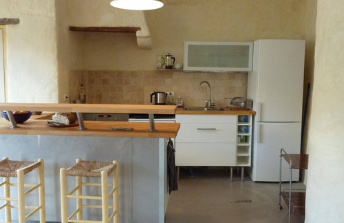 Lioux Casa | A 9 km de Gordes, Casa de Aldea con terraza