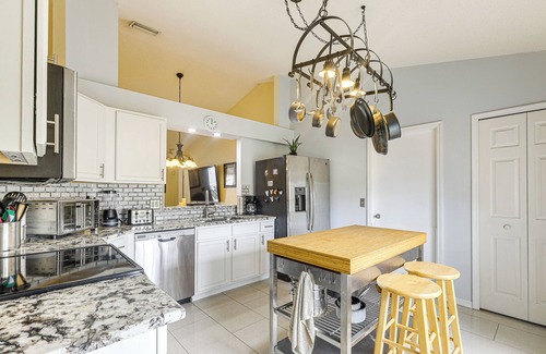 Port Saint Lucie Casa | 9 Mi to Clover Park: Poolside Paradise!