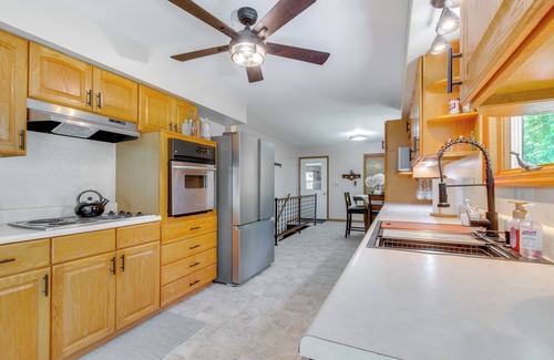 Frederick Casa | 9 Mi to Downtown Rushville: Cozy Getaway w/Grill