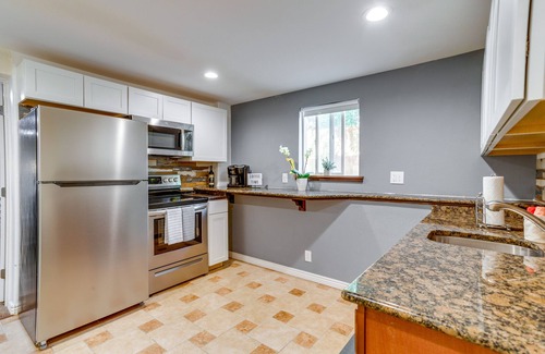 Highland Park Apartamento | 9 Mi to Dtwn Denver: Aurora Vacation Rental