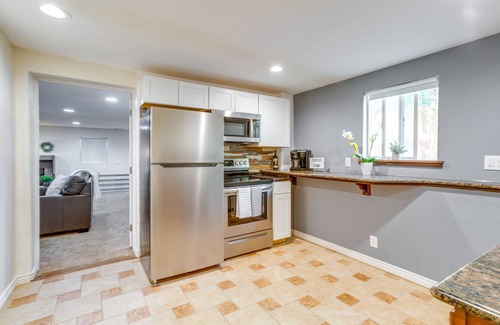 Highland Park Apartamento | 9 Mi to Dtwn Denver: Aurora Vacation Rental