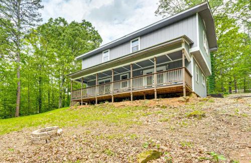 Murphy Casa | 9 Mi to Dtwn Murphy Secluded Tri-State Stay!