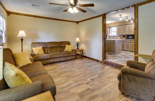 Maysville Casa | 9 Mi to Grove Home with Fire Pit in Southwest City