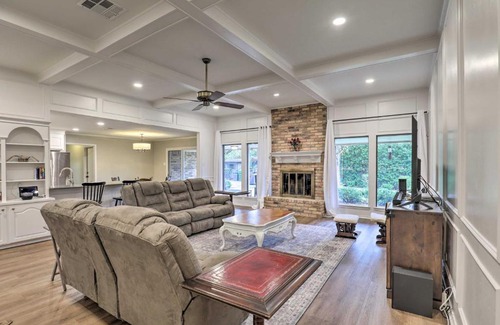 Woodway Casa | 9 Mi to Magnolia Market Large Home in Waco!