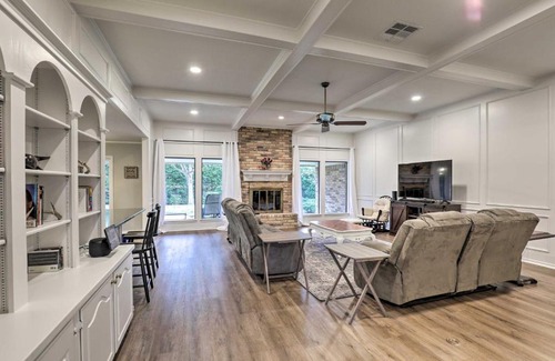 Woodway Casa | 9 Mi to Magnolia Market Large Home in Waco!