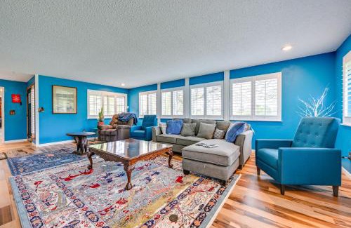 Fort Lewis Casa | 9 Mi to Spanaway Park Home with Indoor Hot Tub