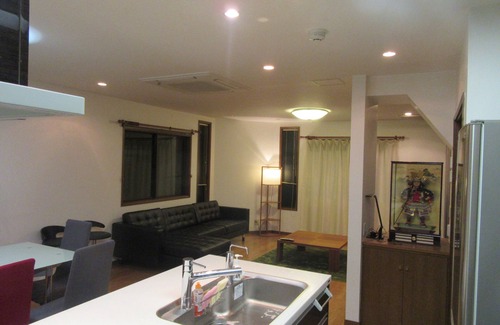 Setagaya Casa | ¡9 minutos para Shibuya! Retiro verde tranquilo en Setagaya 5Br + lujo 150 m2, 2 autos