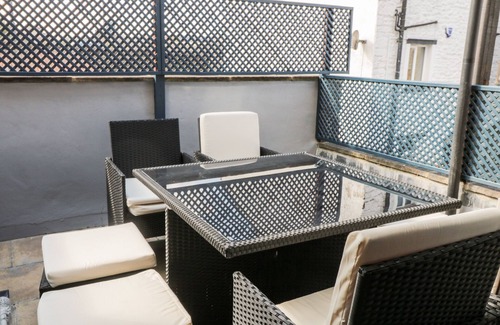Skipton Cabaña | 9 Navigation Square