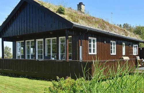 Gjengstoa Casa | 9 person holiday home in Farstad-By Traum