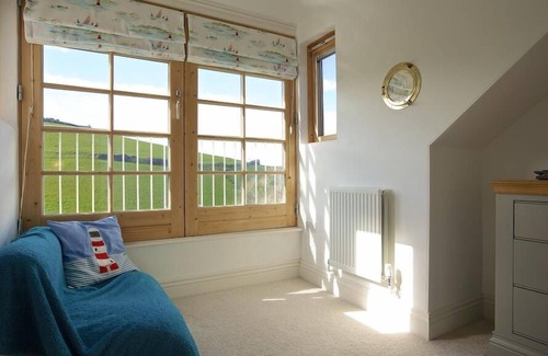 Chillington Cabaña | 9 Prospect House, HALLSANDS