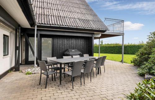Hvidbjerg Strand Casa | 9 Rooms Amazing Sommerhouse