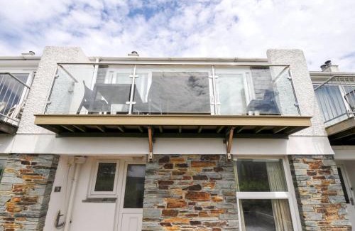 Rock Casa | 9 Slipway Cottages