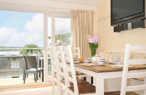 Rock Casa | 9 Slipway Cottages