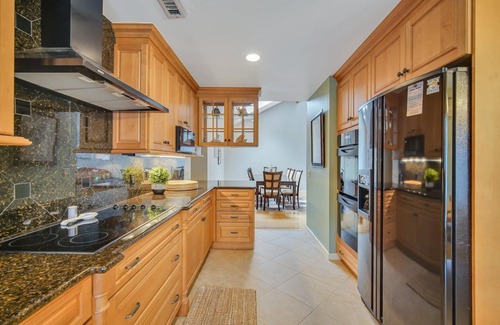 Beach Lagoon Casa | 9 Turtle Lane Club - Waterfront Complex!