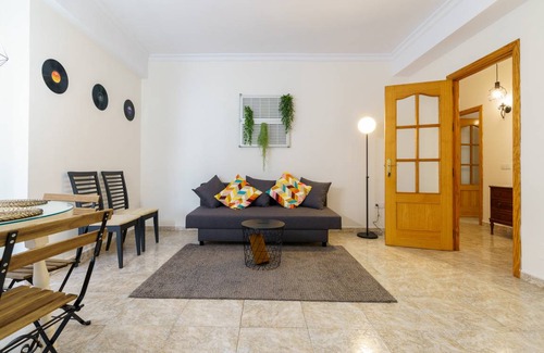 Centro Apartamento | 90 m² Apartamento ∙ 3 habitaciones ∙ 7 huéspedes