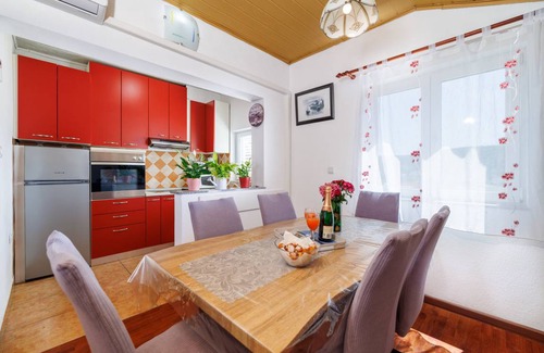Lopar Apartamento | 90 m² Apartamento ∙ 2 habitaciones ∙ 6 huéspedes