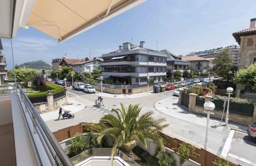 Antiguo Apartamento | 90 m² Apartamento ∙ 3 habitaciones ∙ 6 personas