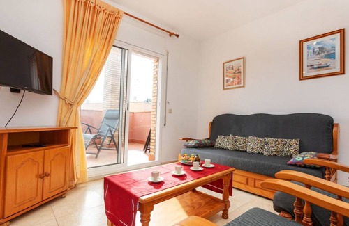Llanca Apartamento | 90 m² Apartamento ∙ 3 habitaciones ∙ 6 huéspedes