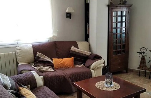 Bronchales Apartamento | 90 m² Apartamento ∙ 3 habitaciones ∙ 6 huéspedes