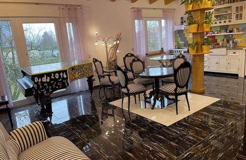 Lindenberg Apartamento | 90 m2 family apartment in a new villa 16km from Berlin center with up to 3 beds