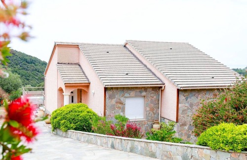 Farinole Casa | 90 m² Casa ∙ 2 habitaciones ∙ 5 personas