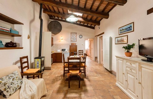 Popoltaio-Schiacciato Casa | 90 m² Casa ∙ 3 habitaciones ∙ 8 huéspedes