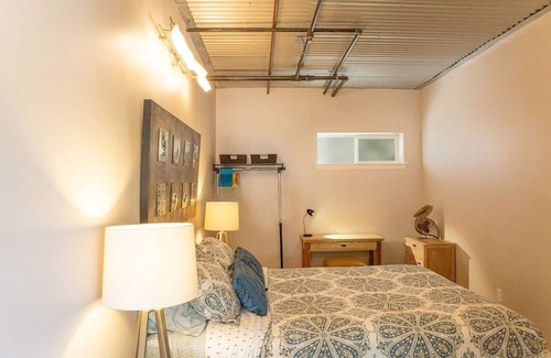 Avila Beach Apartamento | 90 San Luis Street Unit B 1 Bedroom Apts by Redawning