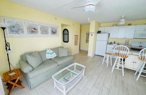 Fort Myers Beach Apartamento | #902 Gulf View at Lovers Key Beach Club