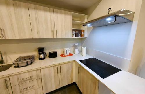 La California Apartamento | 906A URBN Barrio Escalante Estudio con A/C y Parqueo