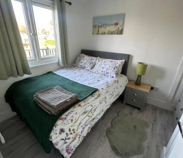 Bont Newydd Chalet De Esquí | 92 Lake View