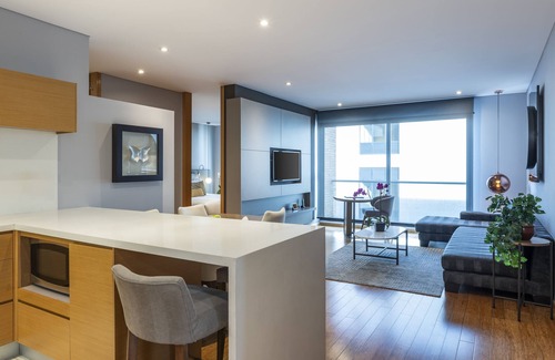 Chico Apartamento | 93 Luxury Suites & Residences