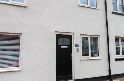 Guisborough Casa | 94 Church Street