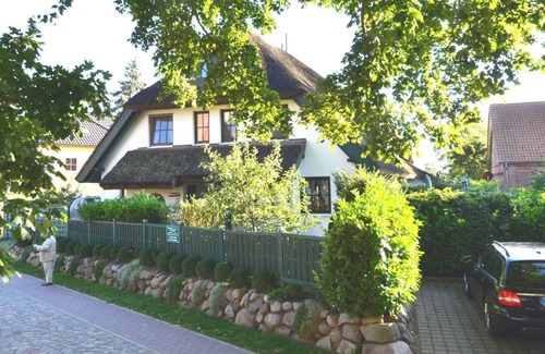 Gross Zicker Otro | 95 m² Alojamiento ∙ 4 habitaciones ∙ 8 huéspedes