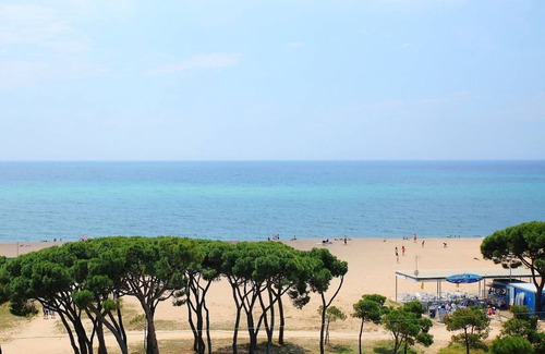 Malgrat de Mar Apartamento | 95 m² Apartamento ∙ 3 habitaciones ∙ 5 huéspedes
