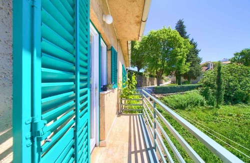 Vrbnik Apartamento | 96 m² Apartamento ∙ 2 habitaciones ∙ 4 huéspedes