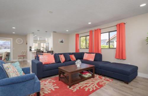 Palm Harbor Casa | 9863SSLNGPCNH - Smooth Sailing