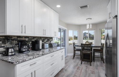 Palm Harbor Casa | 9863SSLNGPCNH - Smooth Sailing