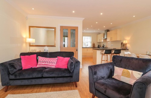 Christchurch Cabaña | 9A WICK LANE, family friendly, with a garden in Christchurch