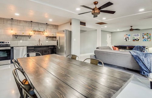 Scottsdale Estates Ten Casa | 9Beds! SPRING-TRAINING+Putting Green/Ping Pong+Luxury Stay