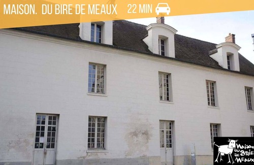 Villeneuve-le-Comte Casa | ★ 9min Disney ★ Auto Checkin ★ The MICKEY