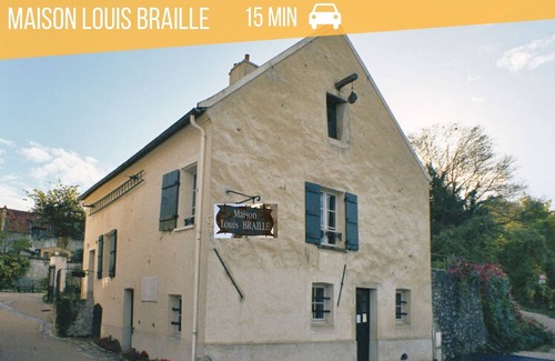 Villeneuve-le-Comte Casa | ★ 9min Disney ★ Auto Checkin ★ The MICKEY