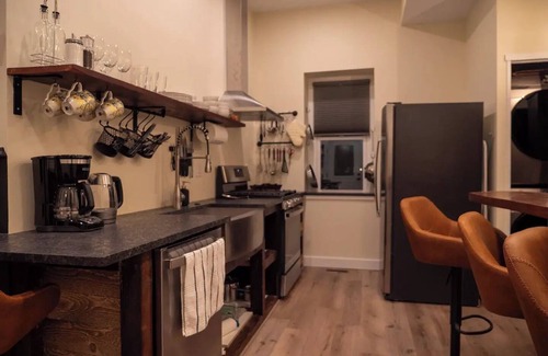 Ambler Casa | Açaí: Ambler 3 Bed, 3 Bath, & 3 Floor Home
