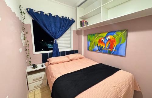Solemar Apartamento | Aᴘᴀʀᴛᴀᴍᴇɴᴛᴏ ɴᴀ Pʀᴀɪᴀ Gʀᴀɴᴅᴇ - sᴜᴘᴇʀ ᴀᴄᴏɴᴄʜᴇɢᴀɴᴛᴇ ᴇ ғᴀᴍɪʟɪᴀʀ, ᴄᴏᴍ ɢᴀʀᴀɢᴇᴍ, Wɪ-Fɪ, TV , ʟɪᴠʀᴏs, ᴅᴠᴅs! Nᴀ ᴘʀᴀɪᴀ ᴍᴀɪs ʟɪᴍᴘᴀ ᴅᴀ PG!