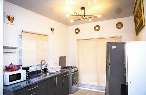 San Pedro Sula Casa | A 15 minutos del aeropuerto de San Pedro Sula Residencial Privada