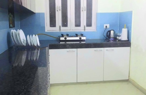 Varanasi Apartamento | A 2 bed room apartment with all modern amenities