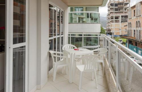 Centro Apartamento | A 2 quadras da praia em Itapema VM7682